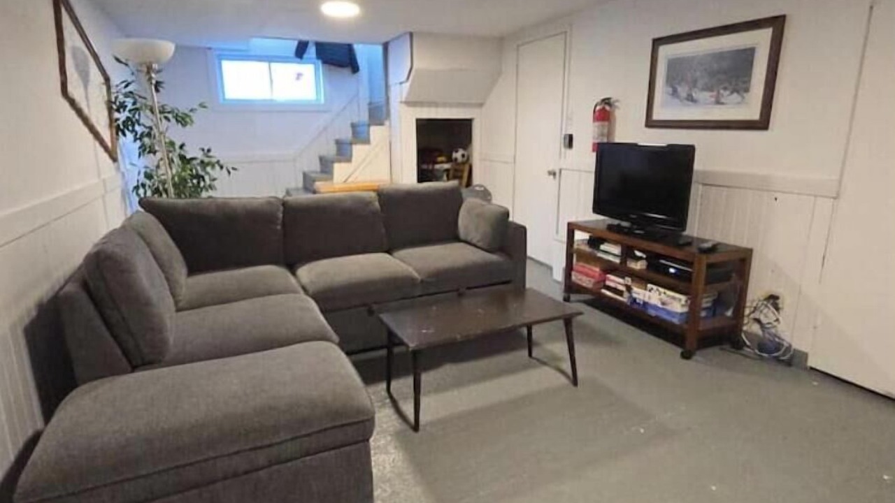 Photo of Livingroom in Riviere-a-Pierre