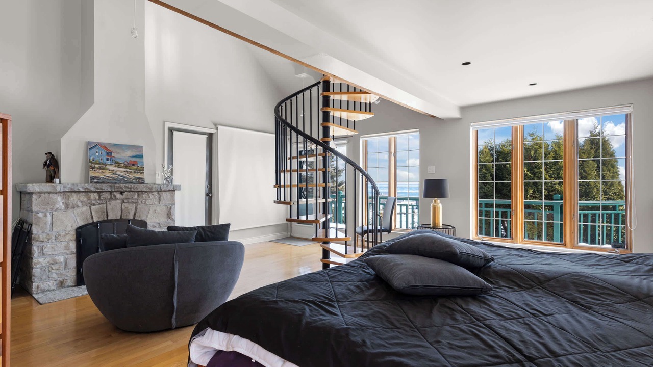 Photo of Bedroom in Port-au-Persil