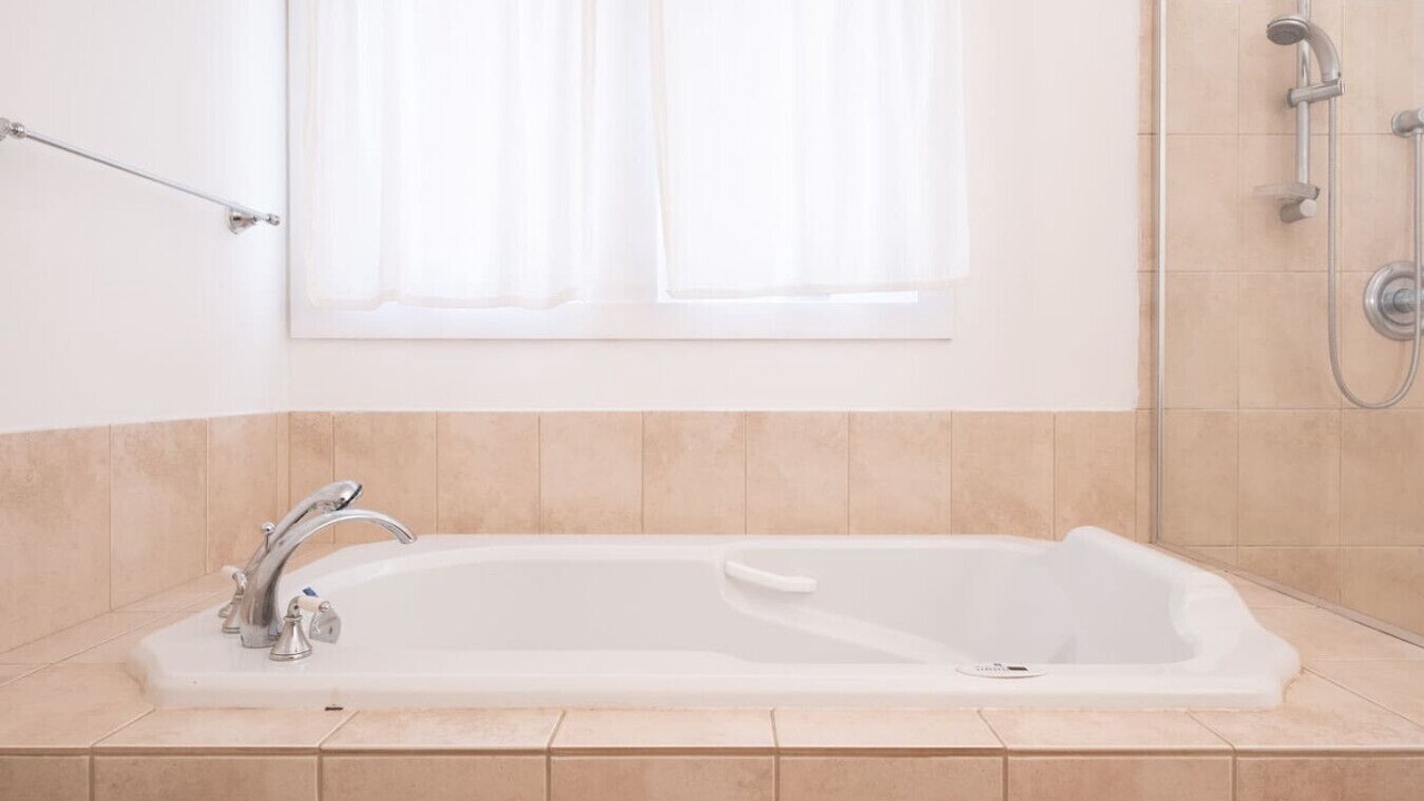 Photo of Bathroom in West Point Grey