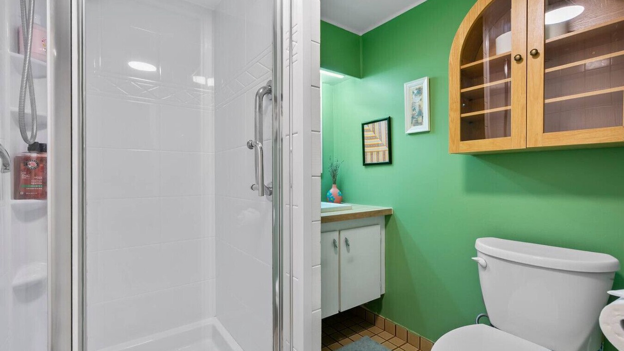 Photo of Bathroom in West Point Grey
