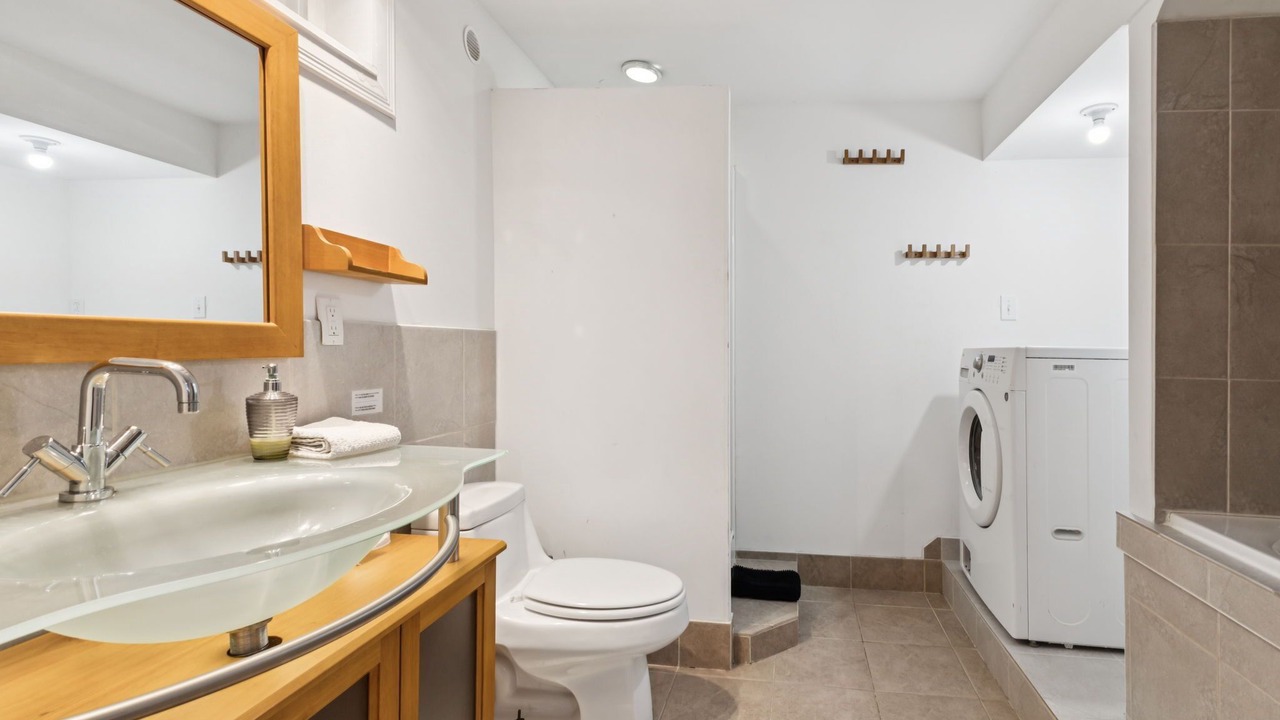 Photo of Bathroom in Ste-Lucie-des-Laurentides