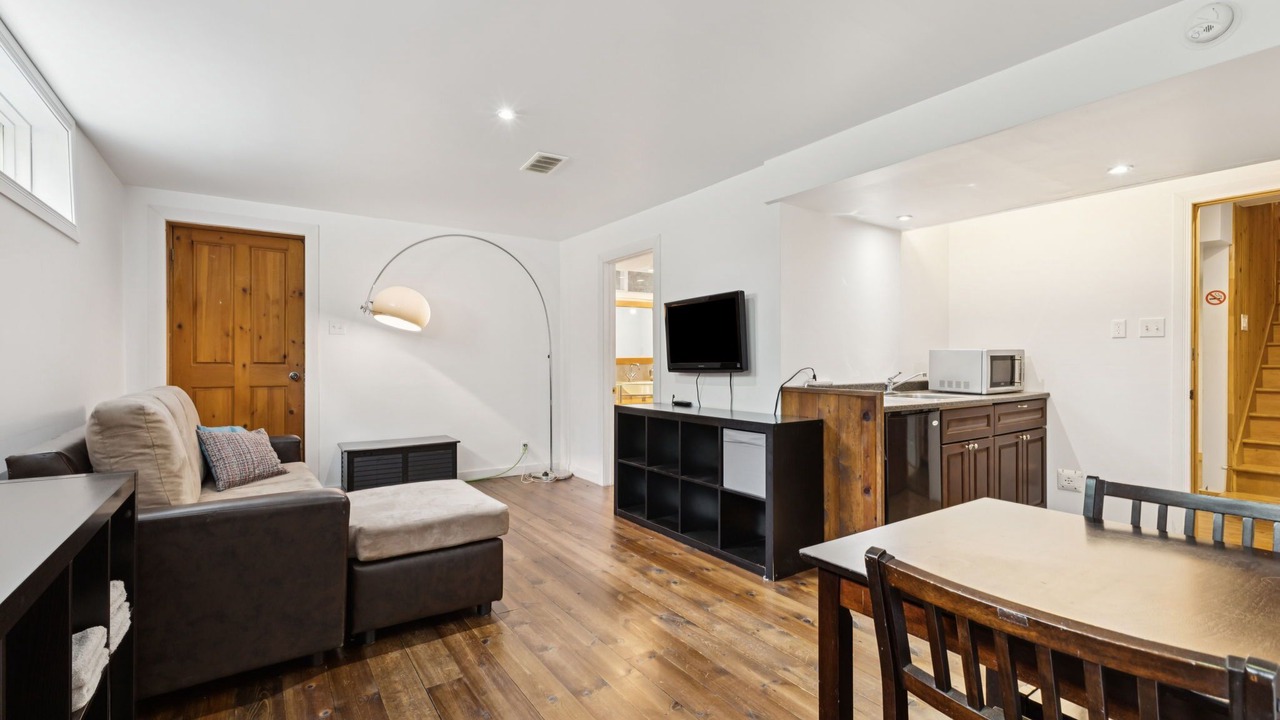 Photo of Livingroom in Ste-Lucie-des-Laurentides
