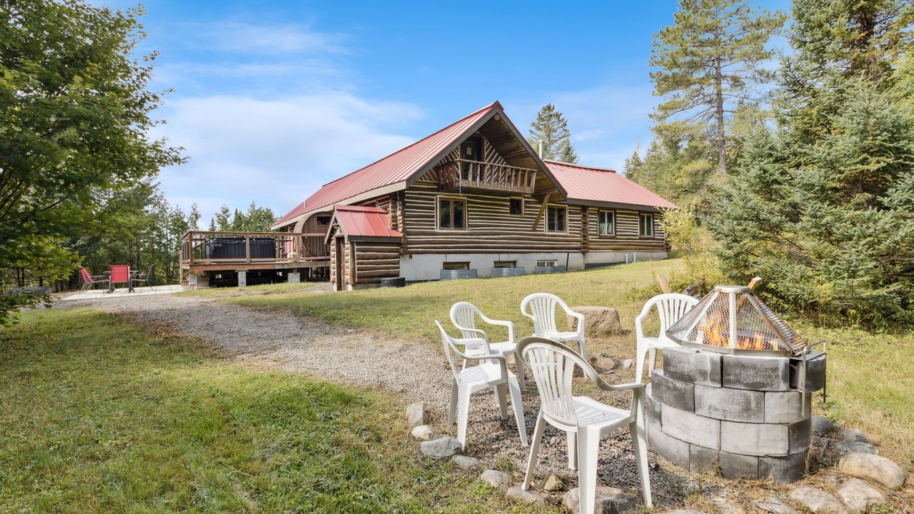 Photo of Outdoor in Ste-Lucie-des-Laurentides