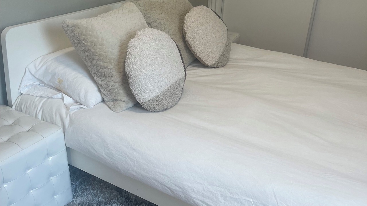 Photo of Bedroom in Greenwood - Coxwell