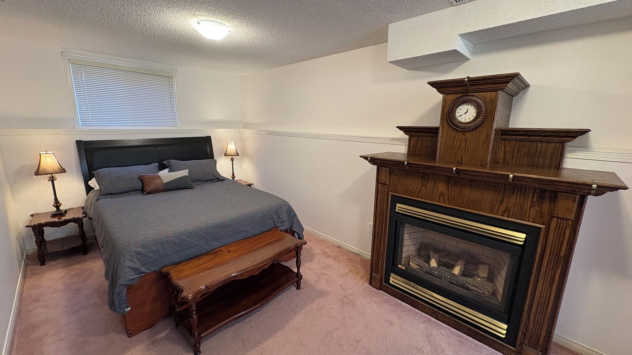 Photo of Bedroom in Wasaga Beach
