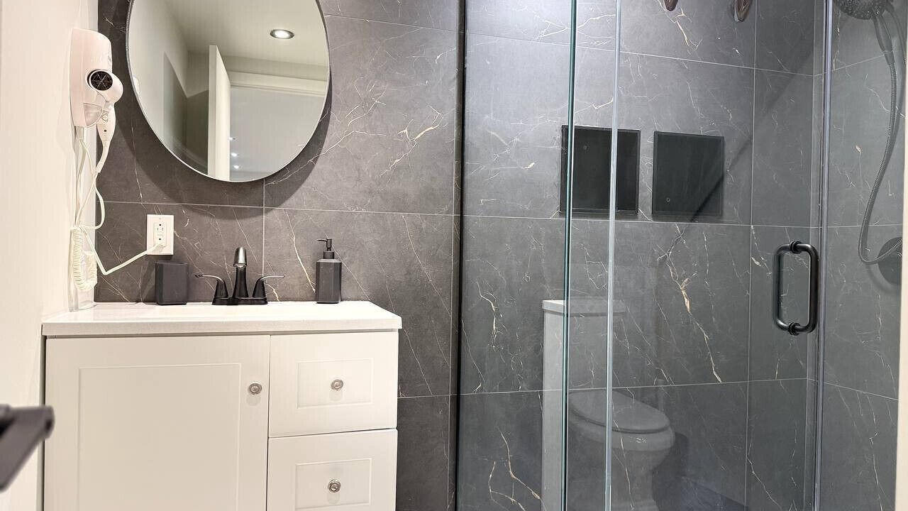 Photo of Bathroom in Milton Park