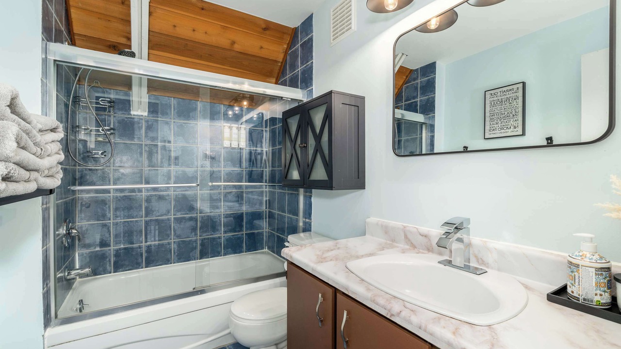 Photo of Bathroom in Beaupre