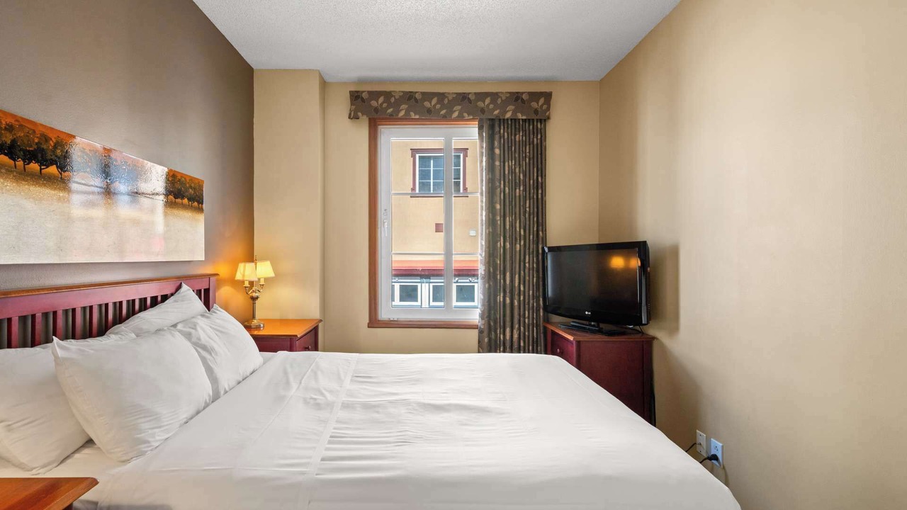 Photo of Bedroom in Mont-Tremblant Pedestrian Village
