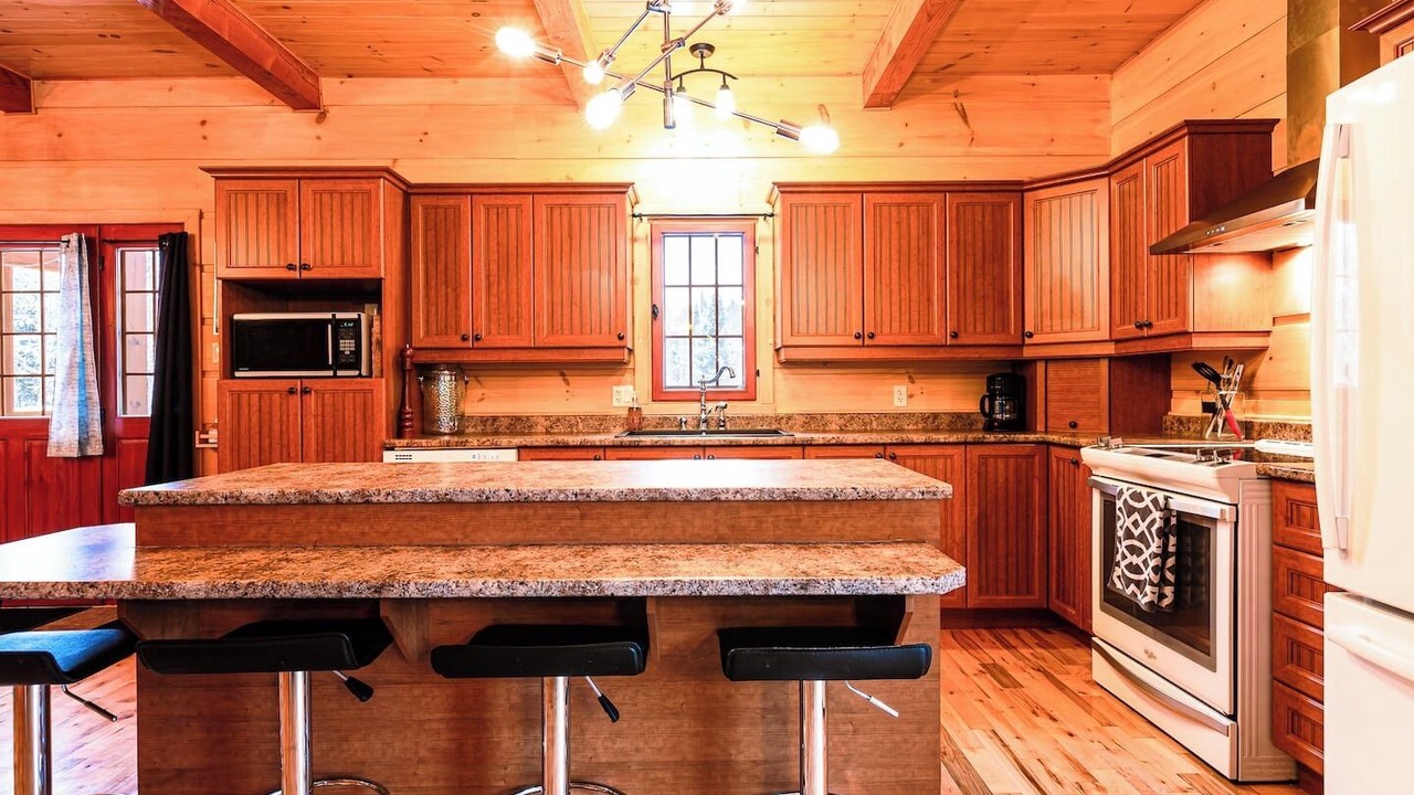 Photo of Kitchen in Chertsey