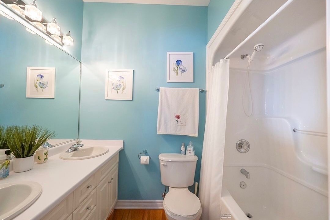 Photo of Bathroom in Crystal Beach