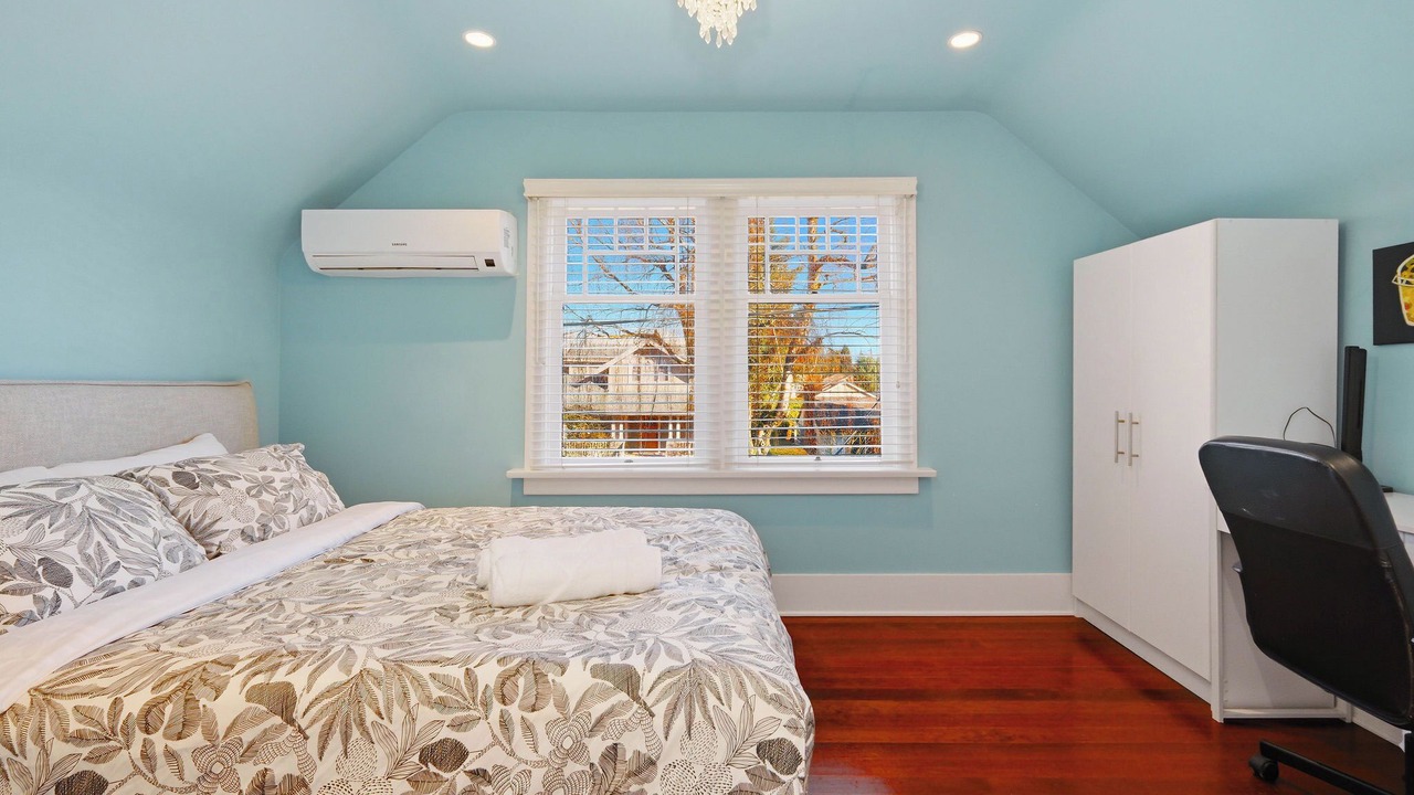 Photo of Bedroom in West Side