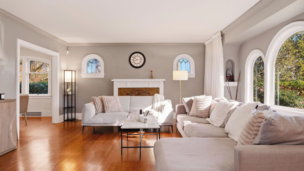 Photo of Livingroom in West Side