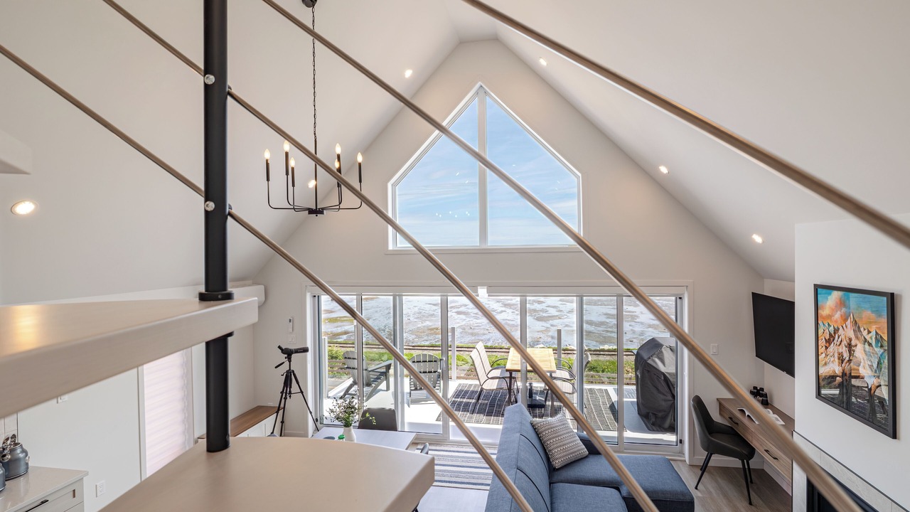 Photo of Livingroom in Petite-Riviere-Saint-Francois