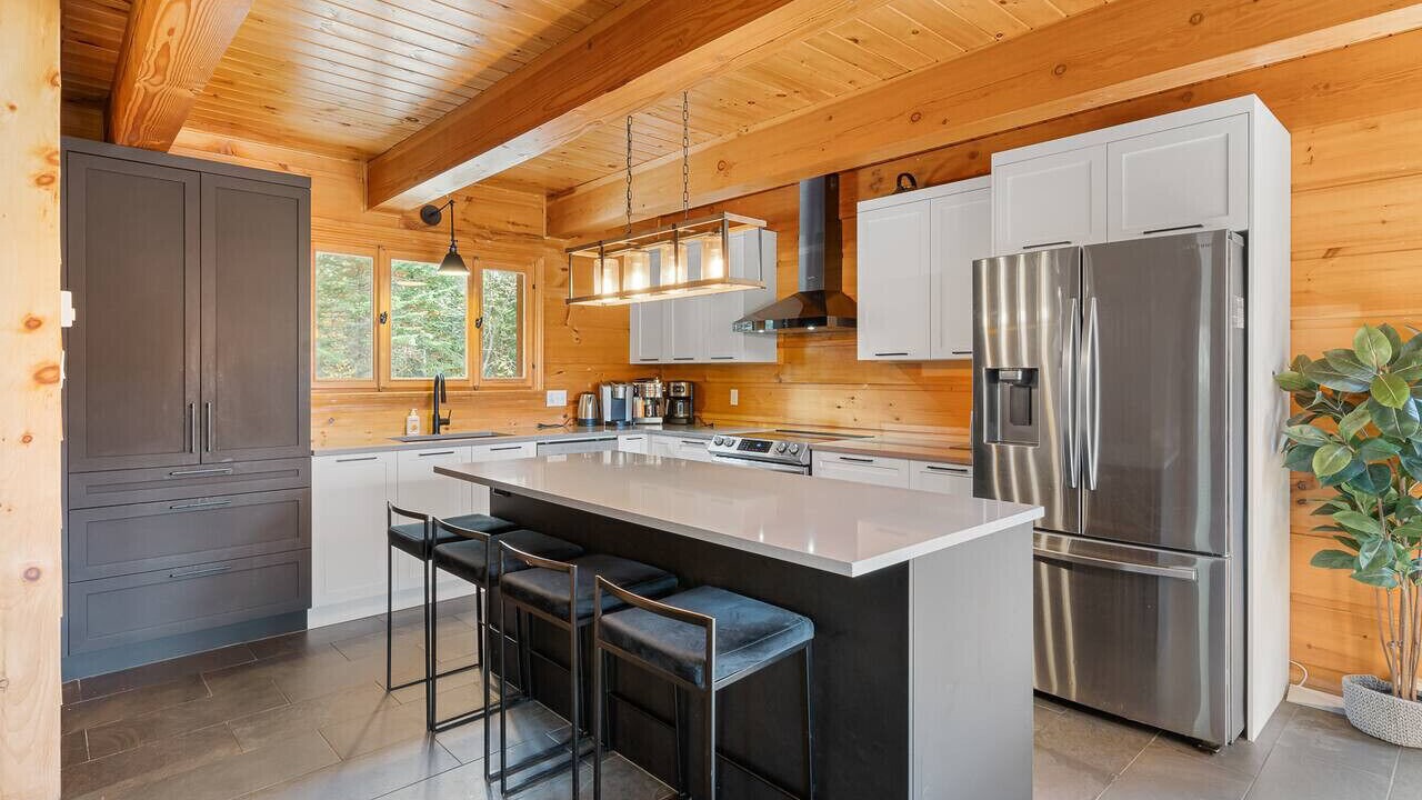 Photo of Kitchen in Lac-Superieur