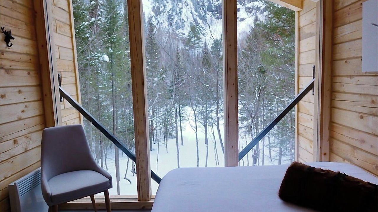 Photo of Bedroom in L'Anse-Saint-Jean