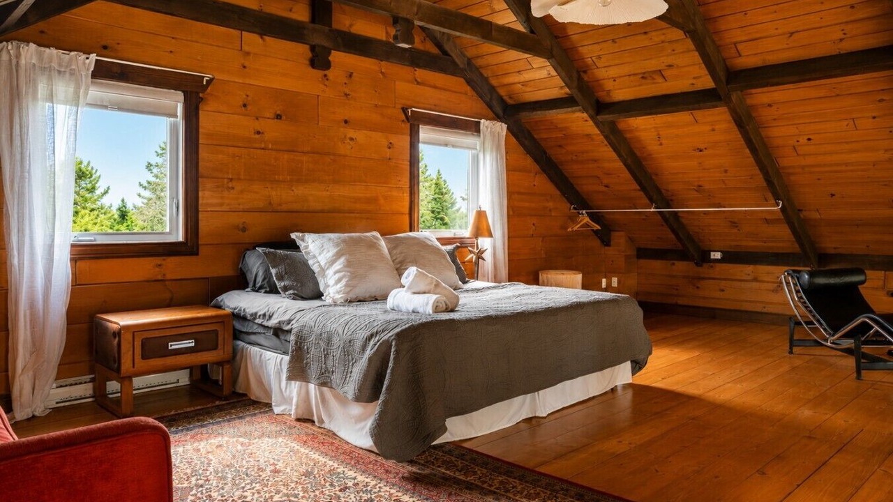 Photo of Bedroom in Notre-Dame-de-la-Merci