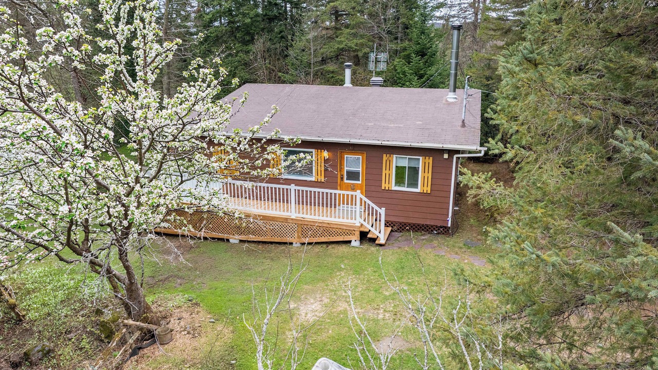 Photo of Outdoor in Saint-Leon-de-Standon