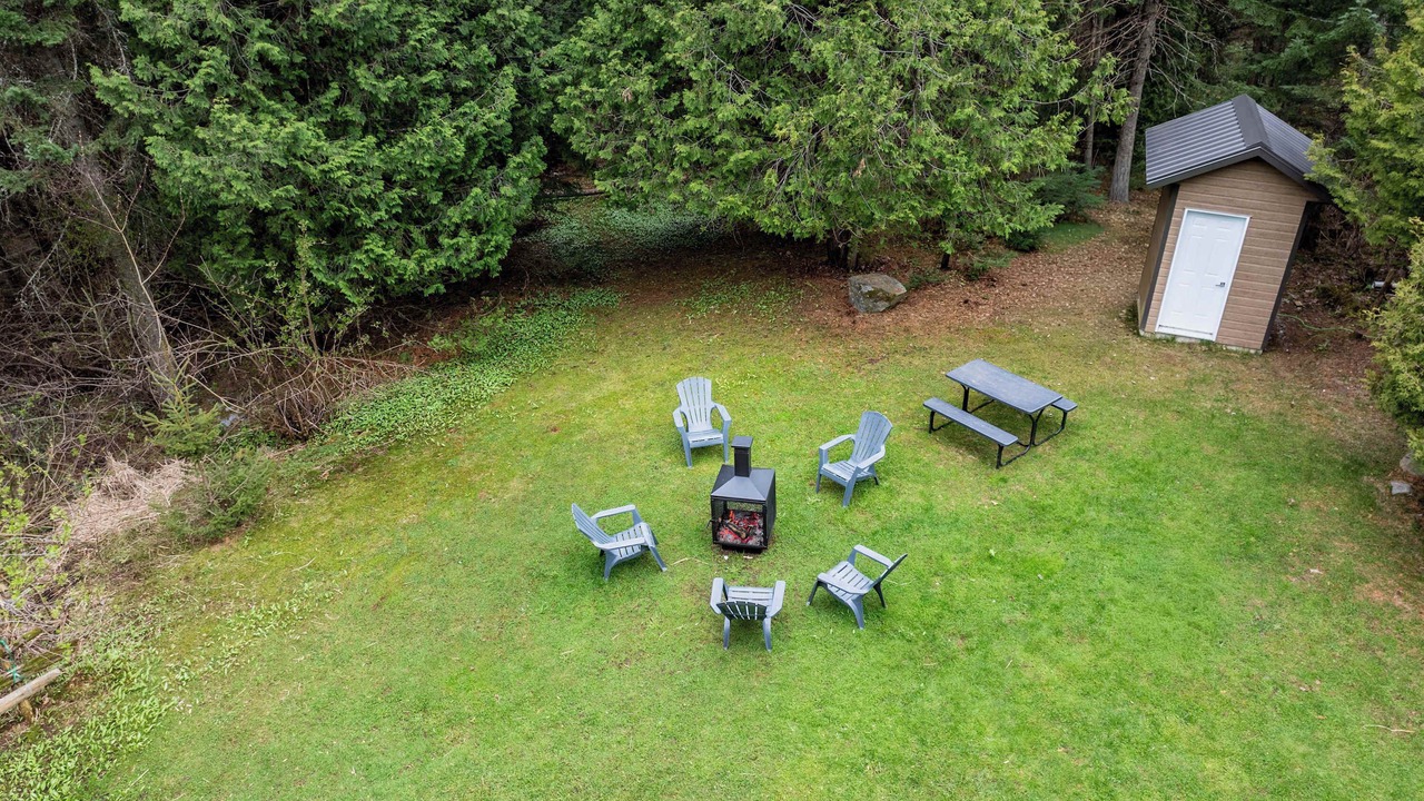 Photo of Outdoor in Saint-Leon-de-Standon