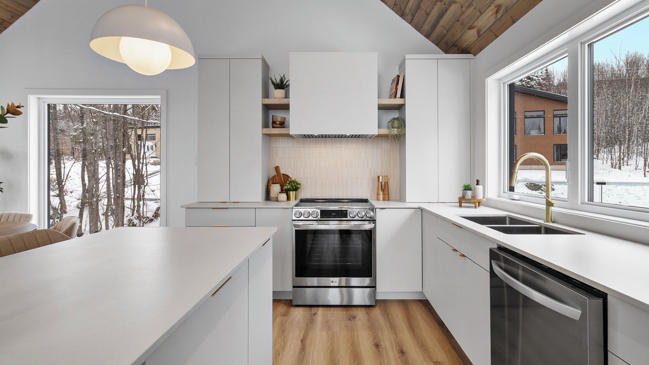 Photo of Kitchen in Adstock