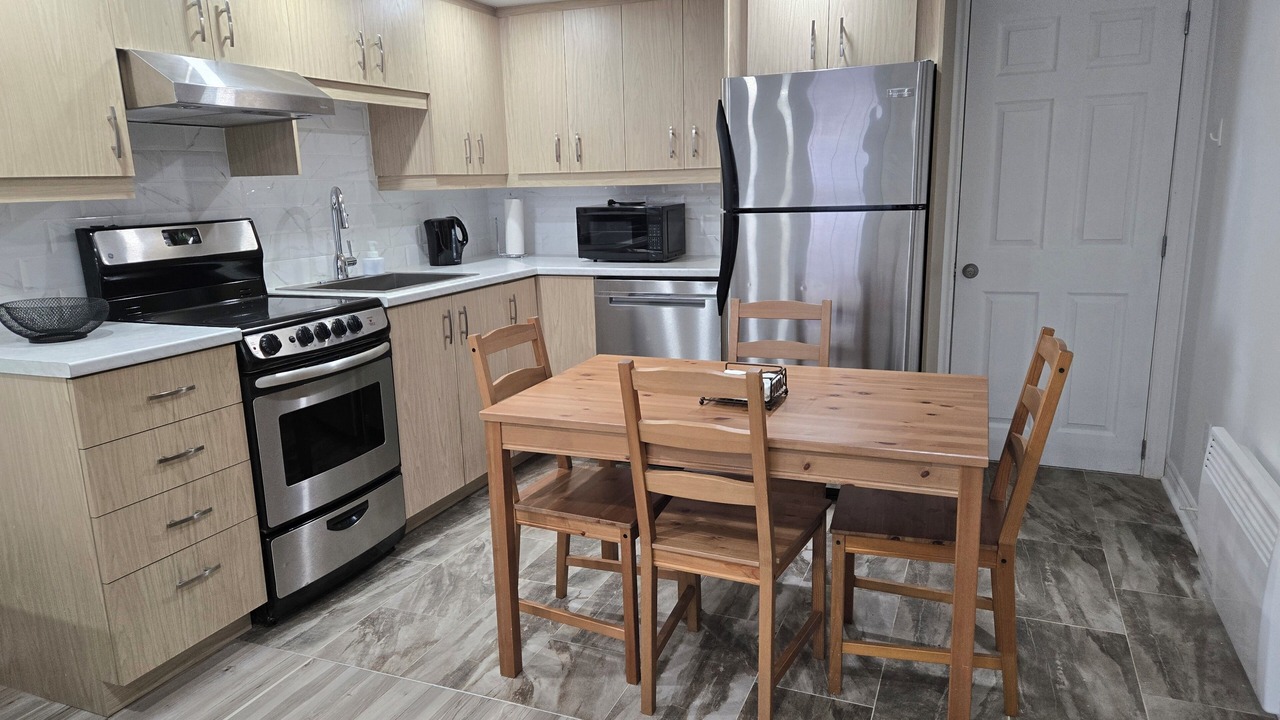 Photo of Kitchen in Longueuil