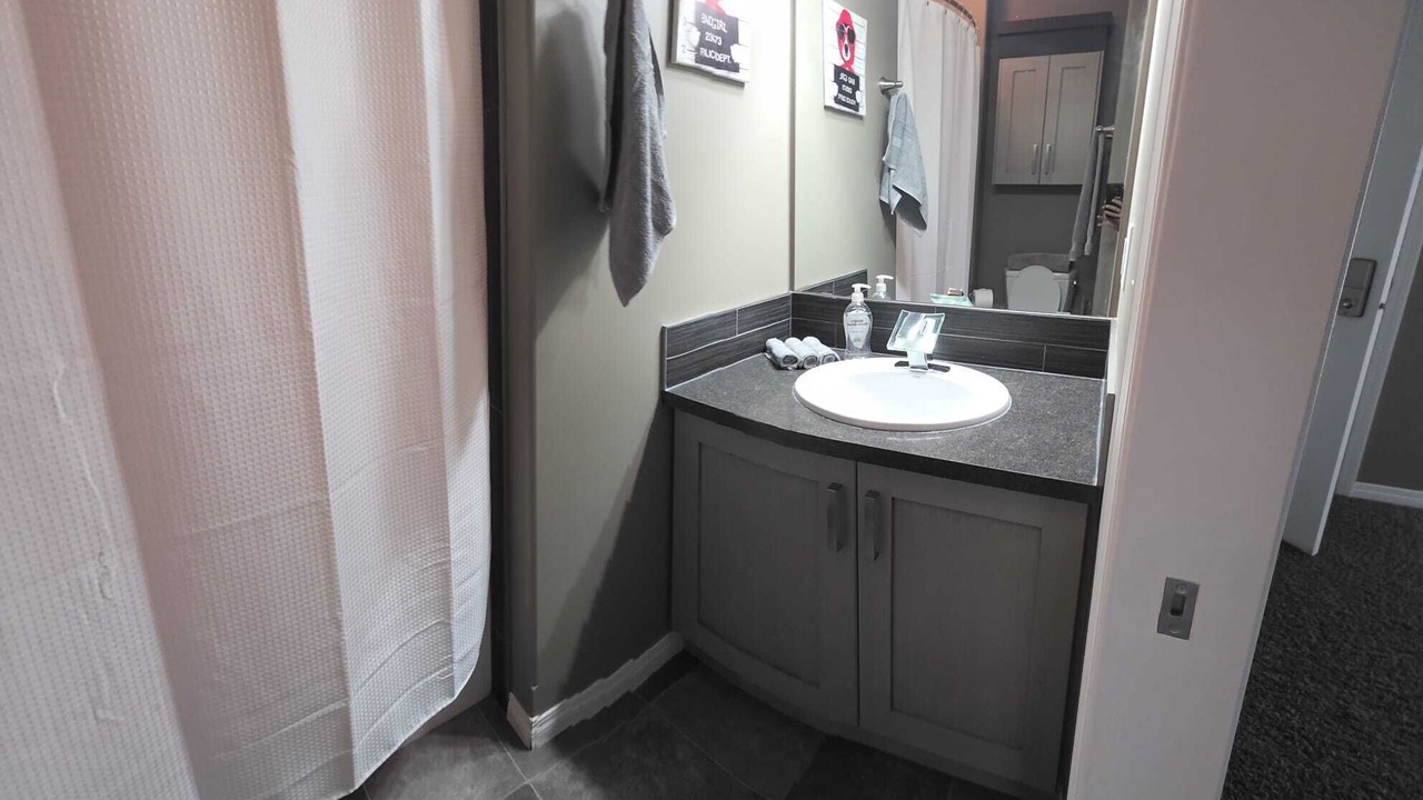Photo of Bathroom in Fox Creek