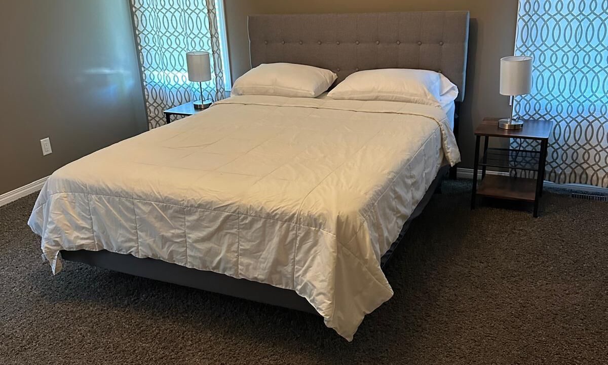 Photo of Bedroom in Fox Creek