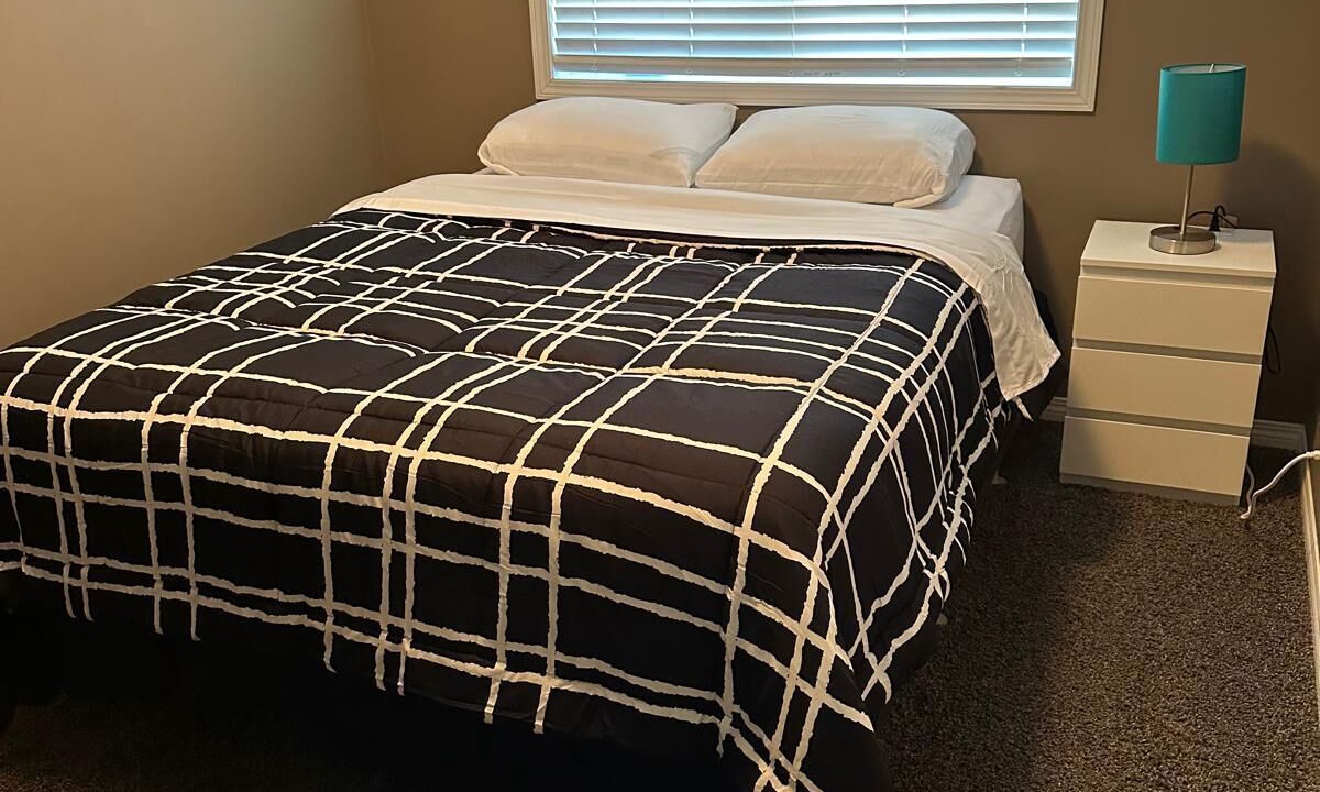 Photo of Bedroom in Fox Creek