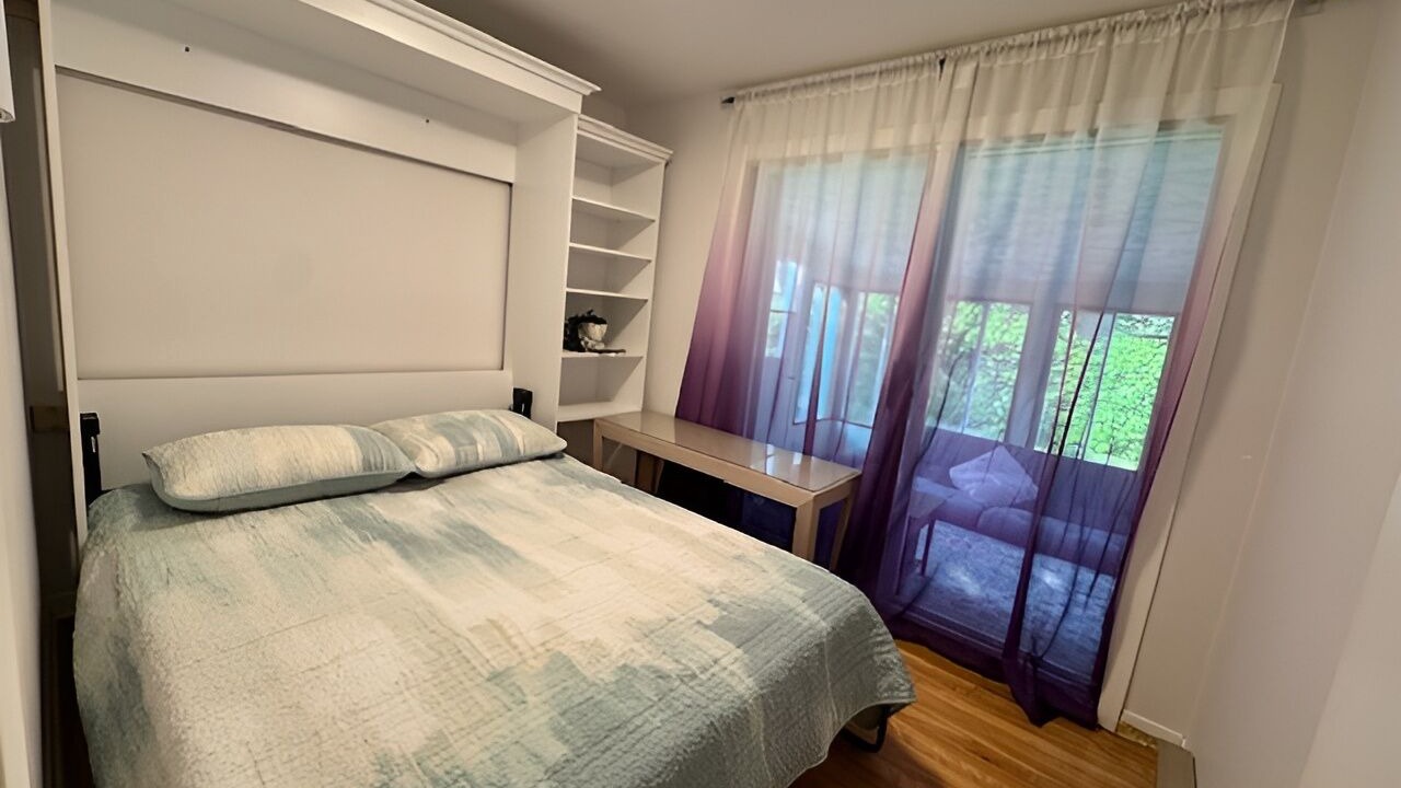 Photo of Bedroom in Laval-des-Rapides