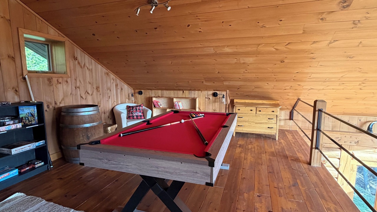 Photo of Bedroom in Val-des-Lacs