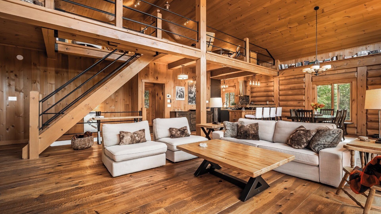 Photo of Livingroom in Val-des-Lacs