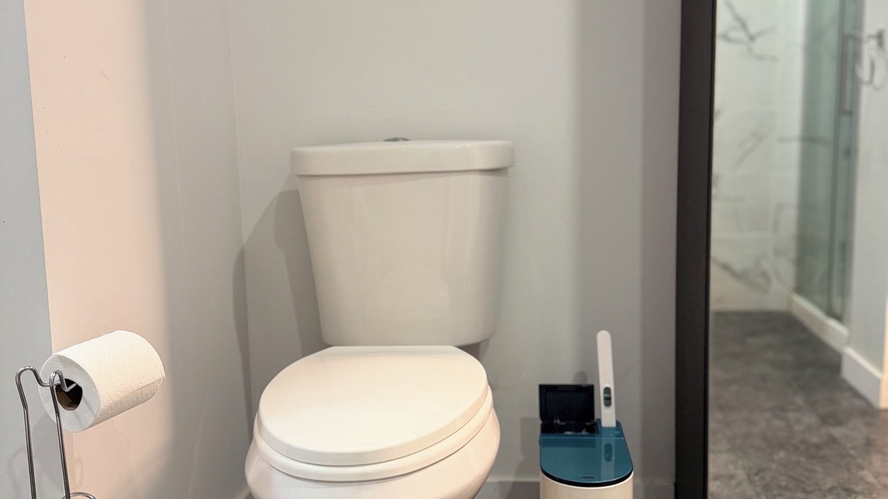 Photo of Bathroom in Saint-Augustin-de-Desmaures