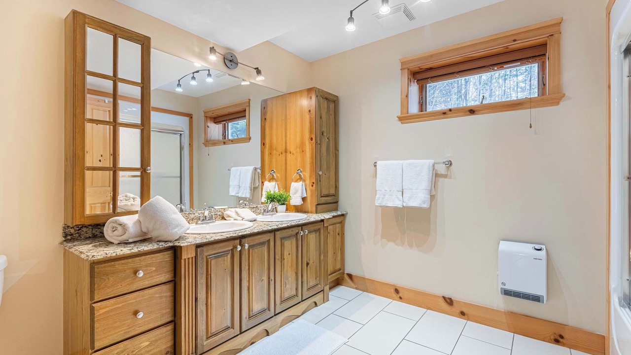 Photo of Bathroom in Fiddler Lake Resort