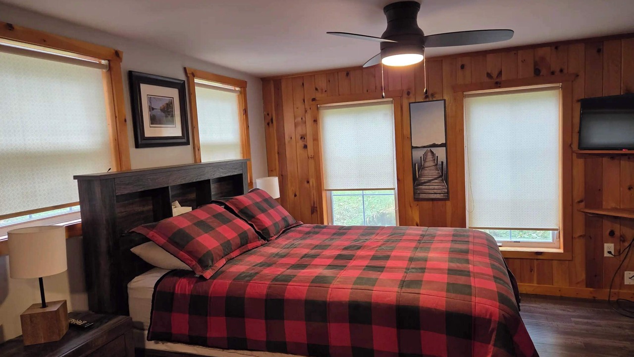 Photo of Bedroom in South River