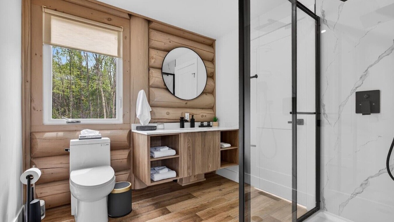 Photo of Bathroom in Amherst