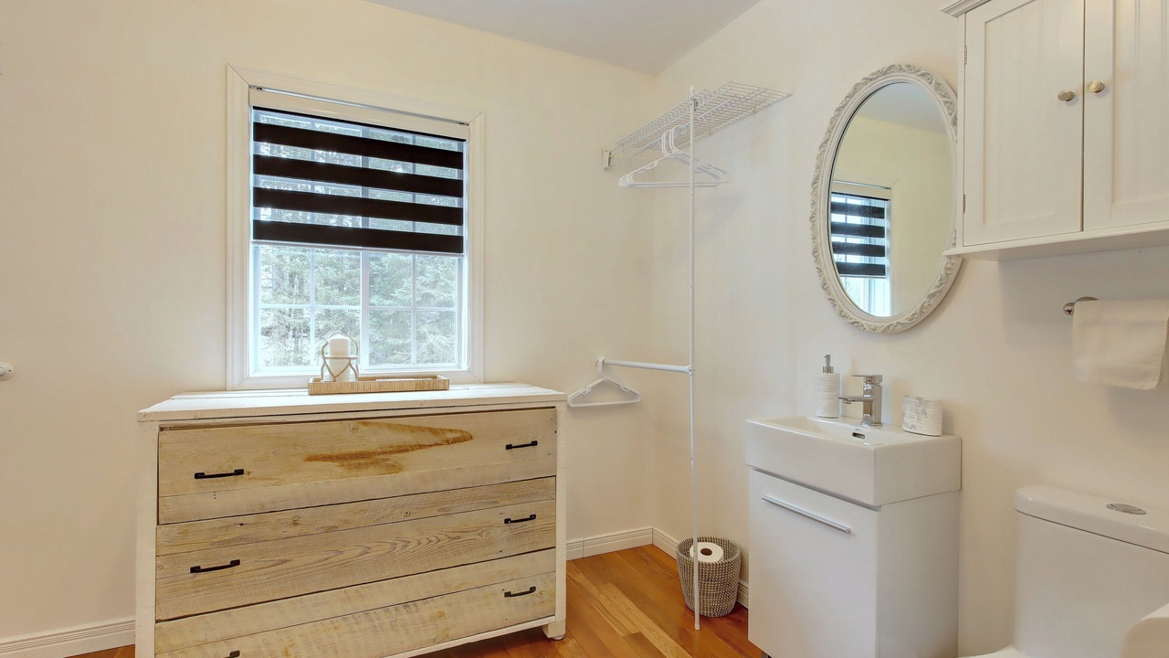 Photo of Bathroom in Entrelacs