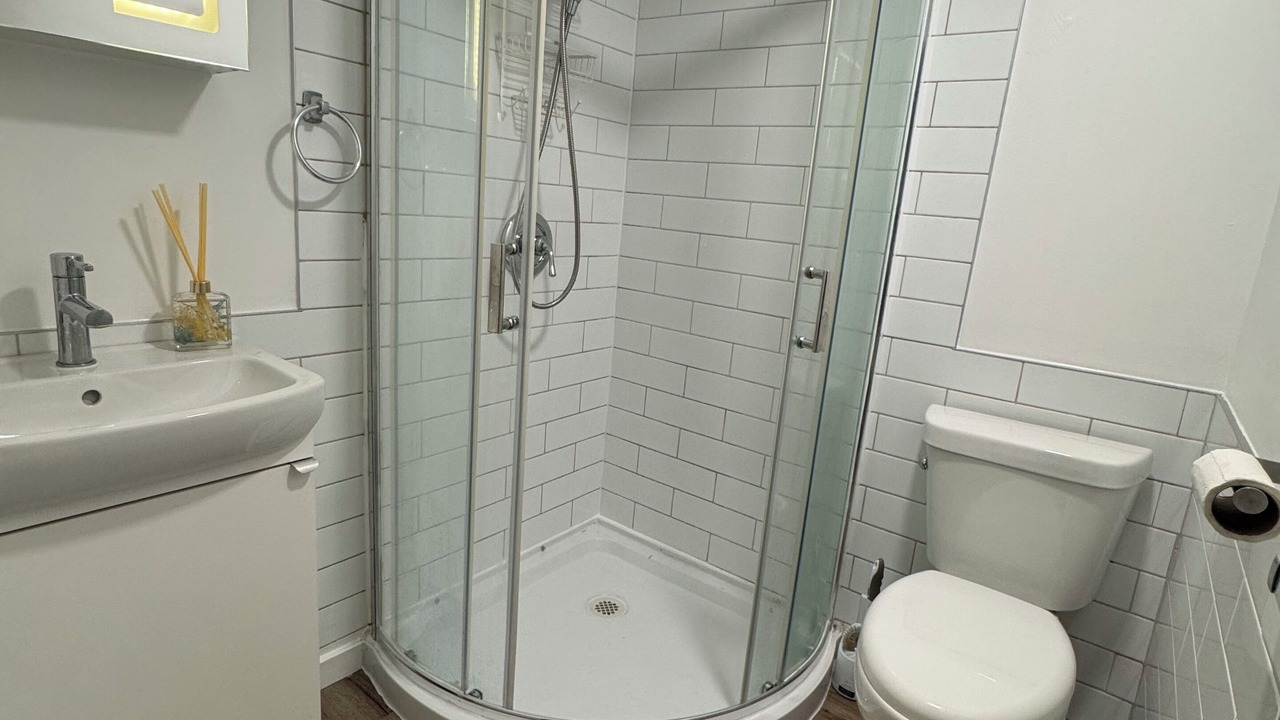 Photo of Bathroom in Longueuil