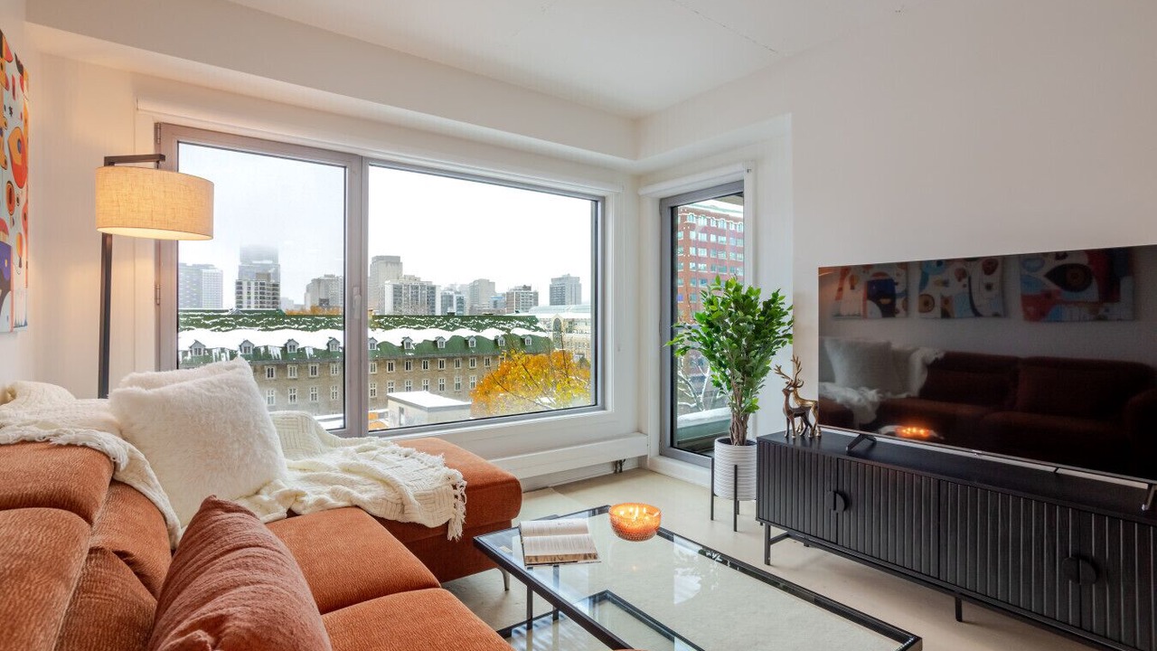 Photo of Livingroom in Downtown Montreal