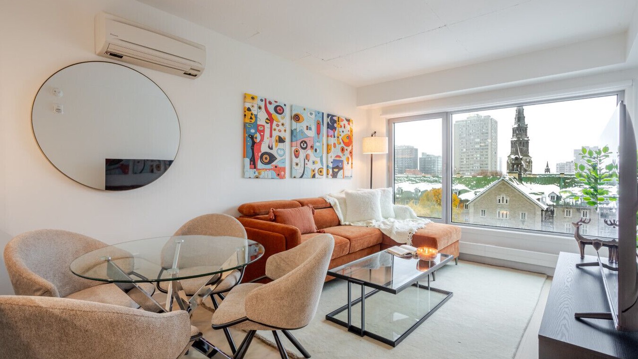Photo of Livingroom in Downtown Montreal