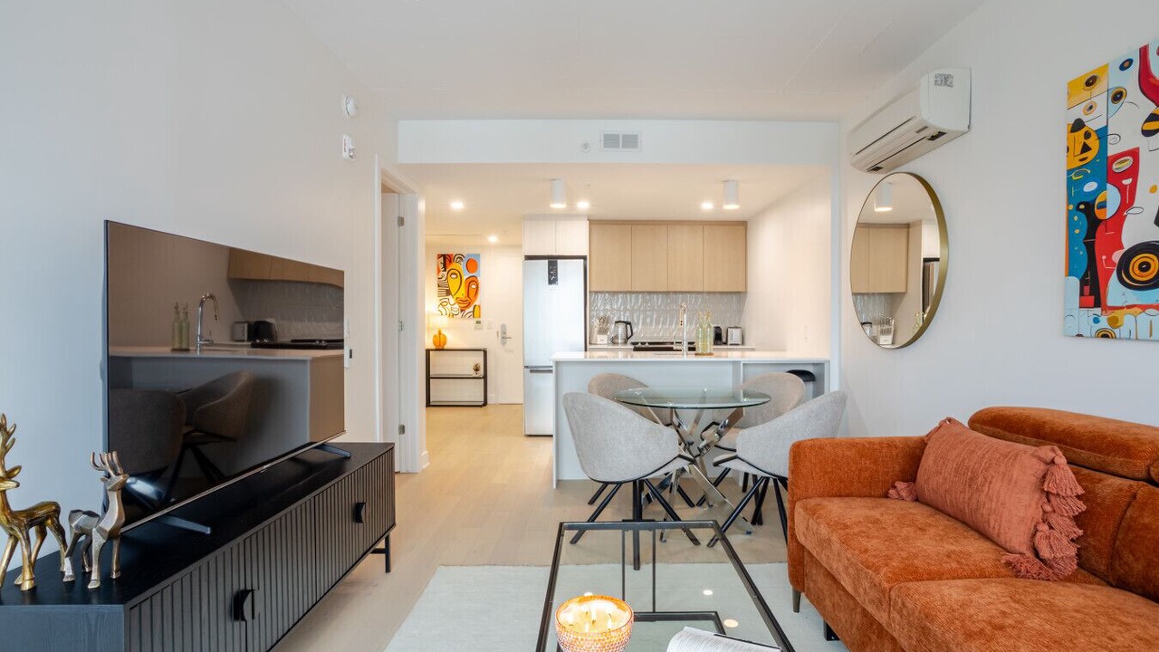 Photo of Livingroom in Downtown Montreal