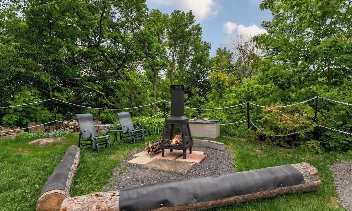 Photo of Outdoor in Desjardins