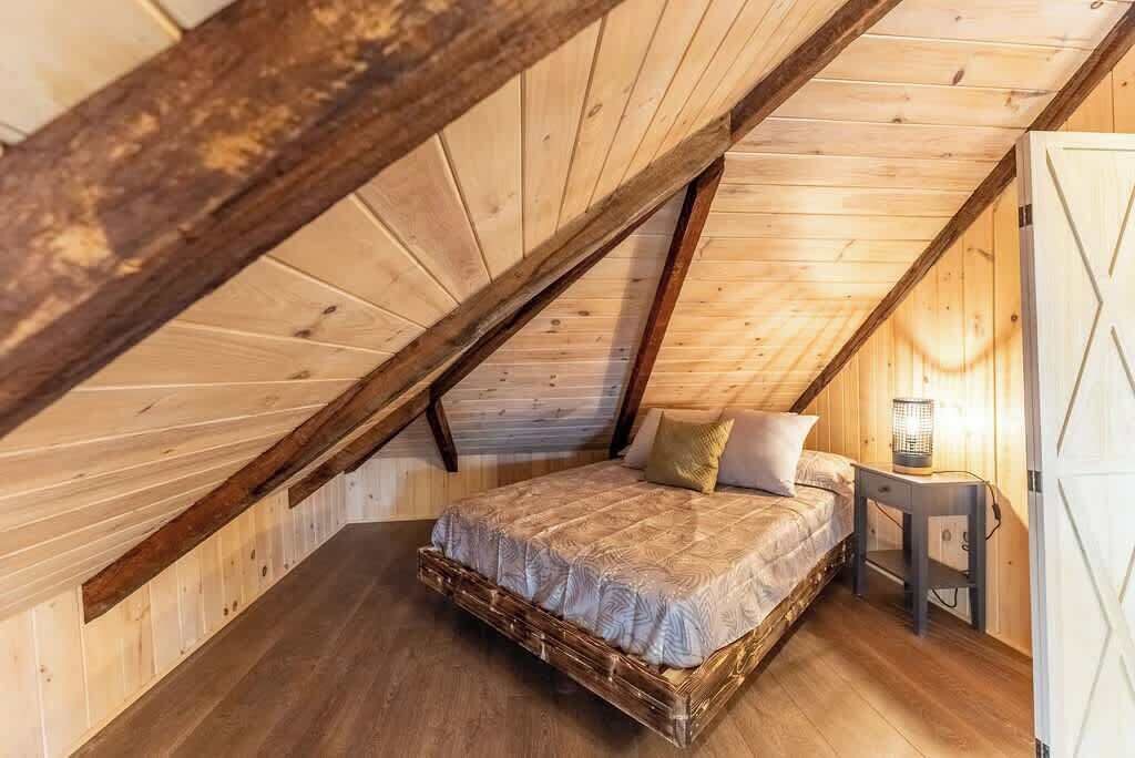Photo of Bedroom in Desjardins