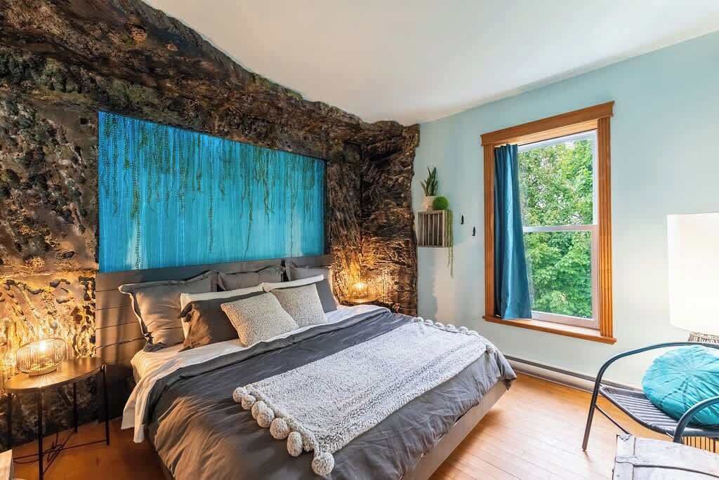 Photo of Bedroom in Desjardins