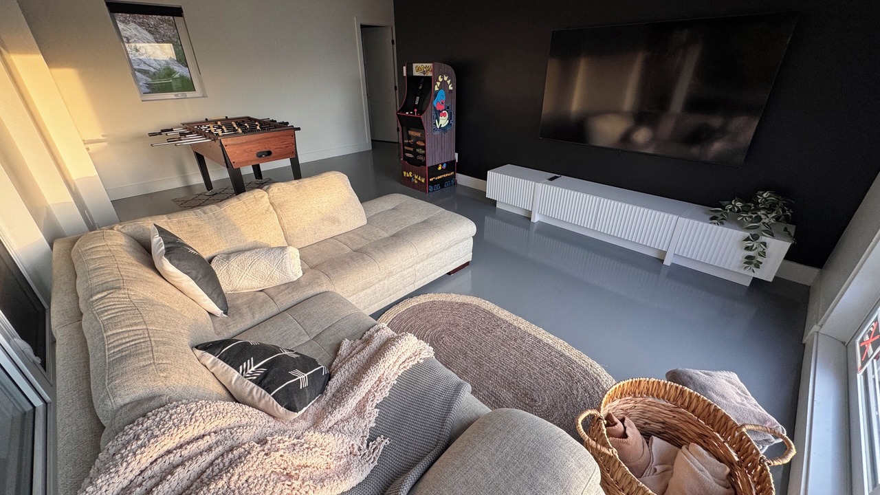 Photo of Livingroom in Saint-Joseph-de-la-Rive
