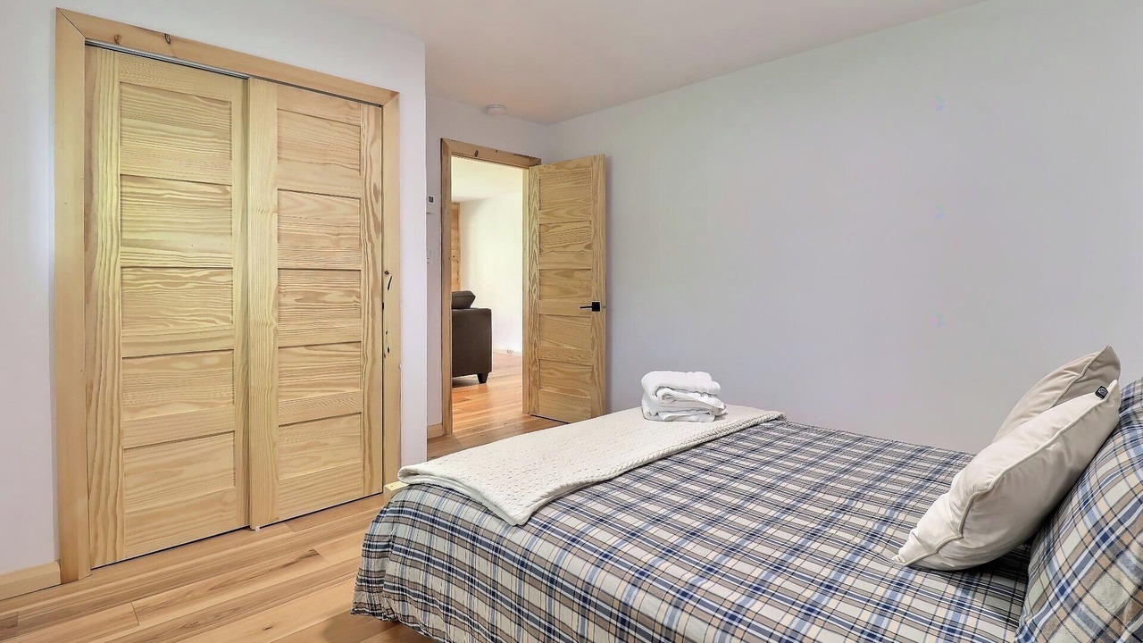 Photo of Bedroom in Pine Hill