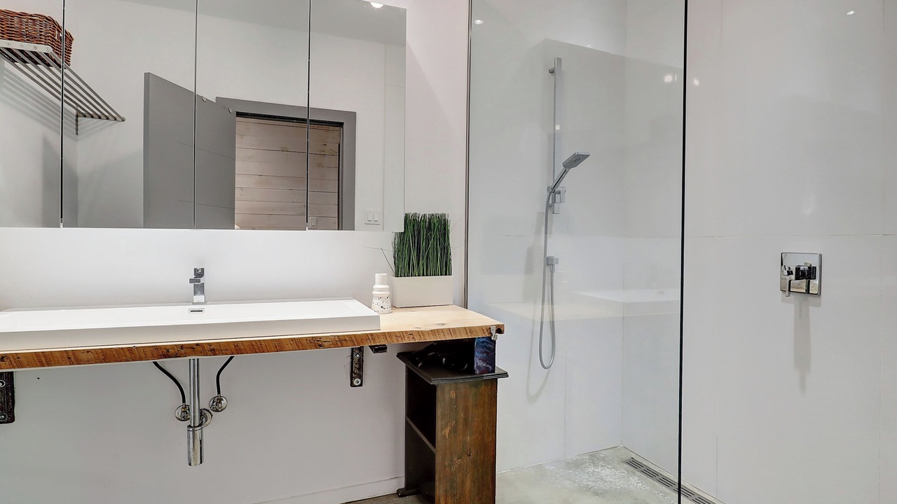 Photo of Bathroom in Eastman