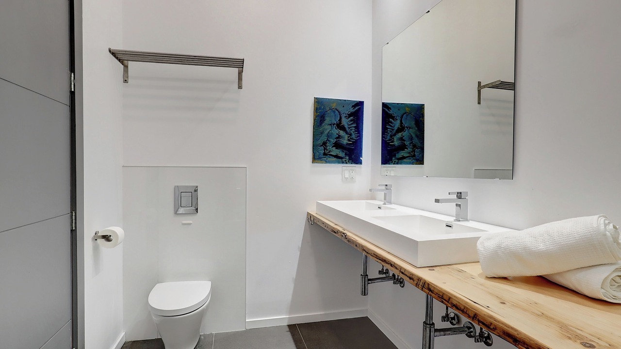 Photo of Bathroom in Eastman