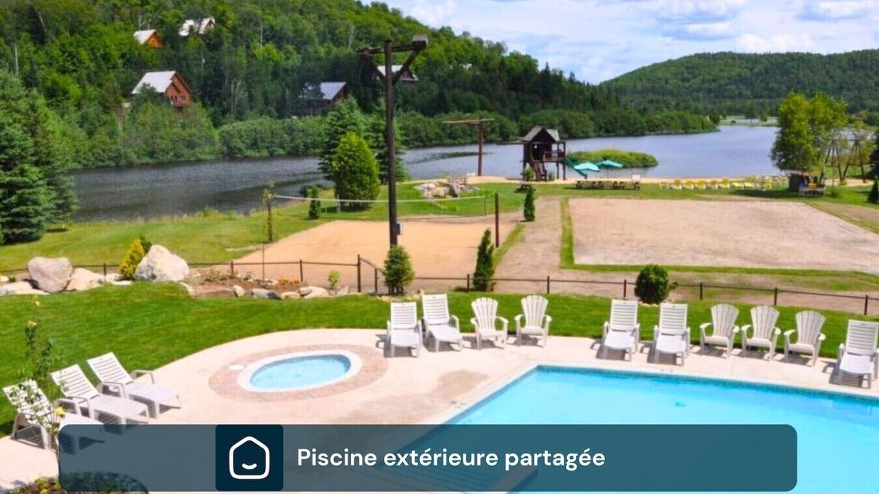 Photo of Outdoor in Saint-Faustin-Lac-Carre
