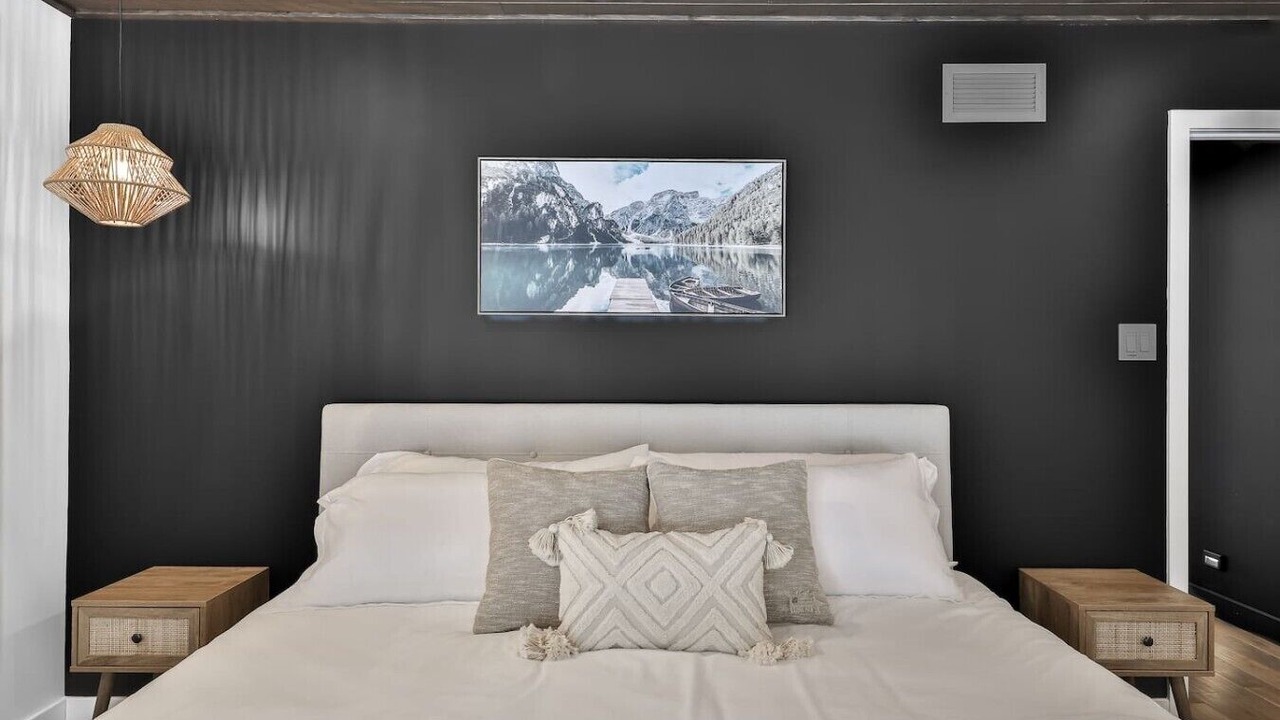 Photo of Bedroom in Saint-Faustin-Lac-Carre