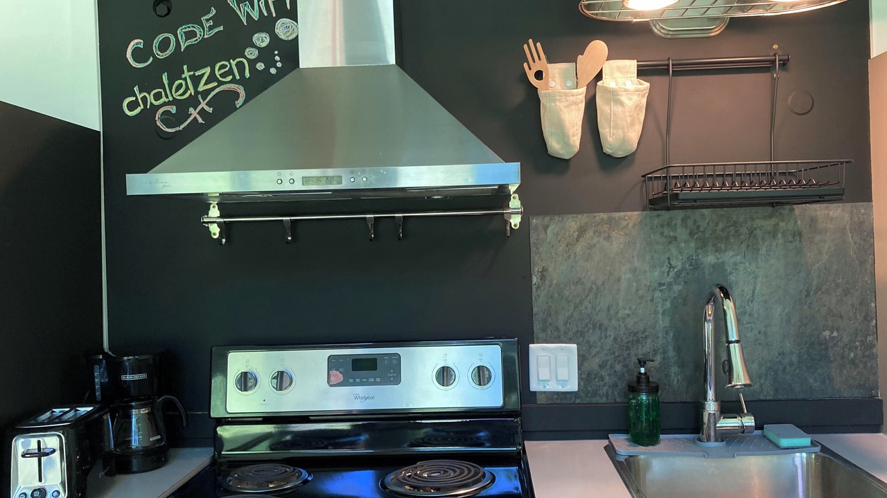 Photo of Kitchen in Mille-Isles