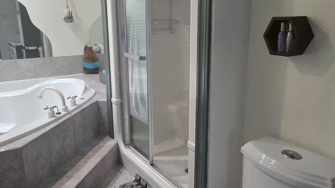 Photo of Bathroom in L'lle-du-College